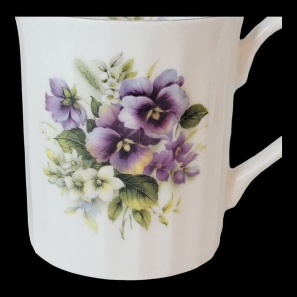 Set Of 2 Elizabethan Fine Bone China Tea Coffee Cups Floral Springtime Blooms - Picture 5 of 11